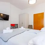 דירה Delfina One Bedroom *
