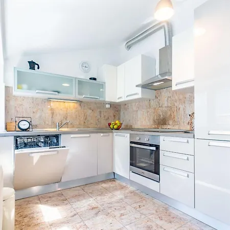 Lejlighed Delfina One Bedroom *