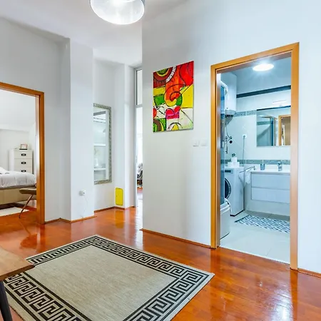 Delfina One Bedroom Lejlighed *