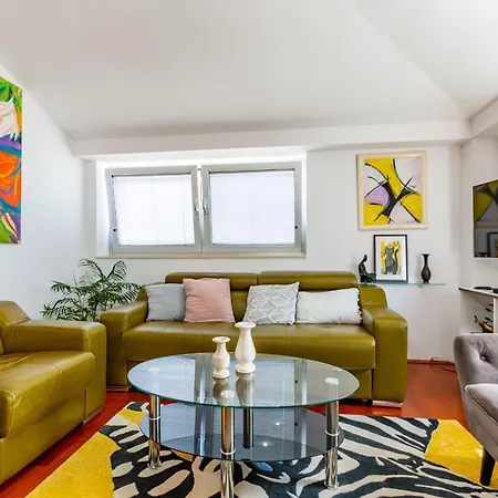 Delfina One Bedroom * זאדאר